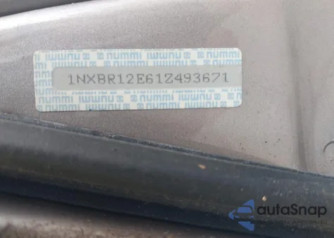 2001 Toyota Corolla Le from USA, damaged, VIN 1NXBR12E61Z493671